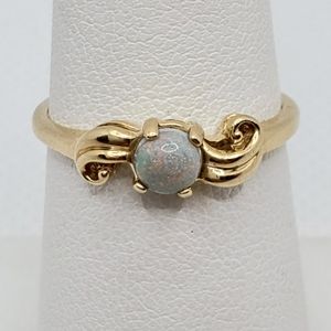 SOLD DONT PURCHASEVintage 14k opal ring